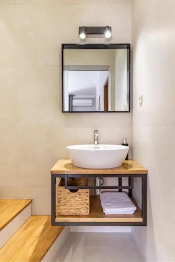Apartments "Villa Antisin" With Heated Pool Zadar Exterior foto